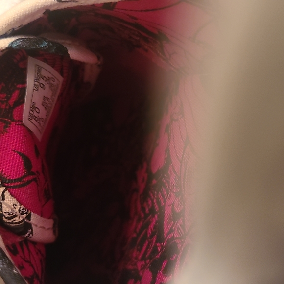 Vans Marvel Heads Avengers Sneakers Men's 8/Women's 9.5 - Picture 8 of 11